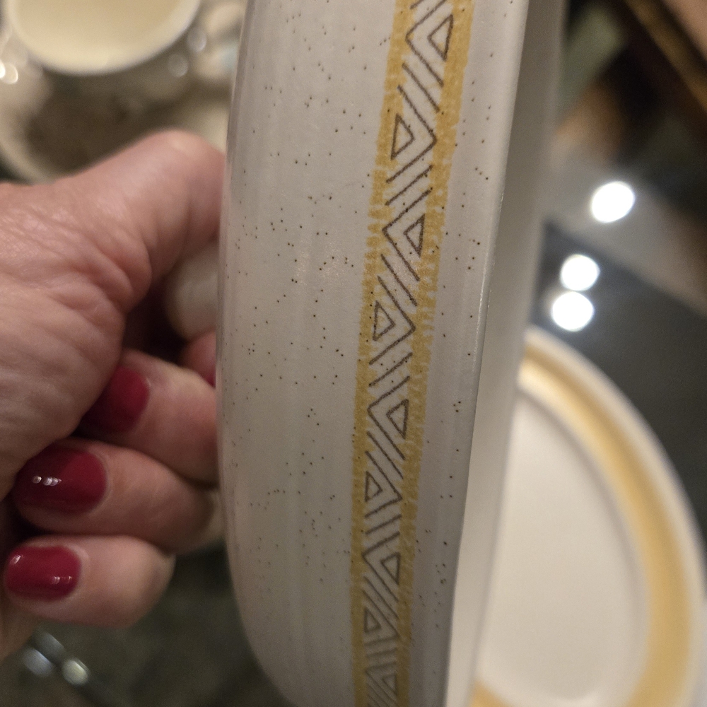 Vintage Franciscan Stoneware Butter Dish In Hacienda Gold - Picture 2 of 5